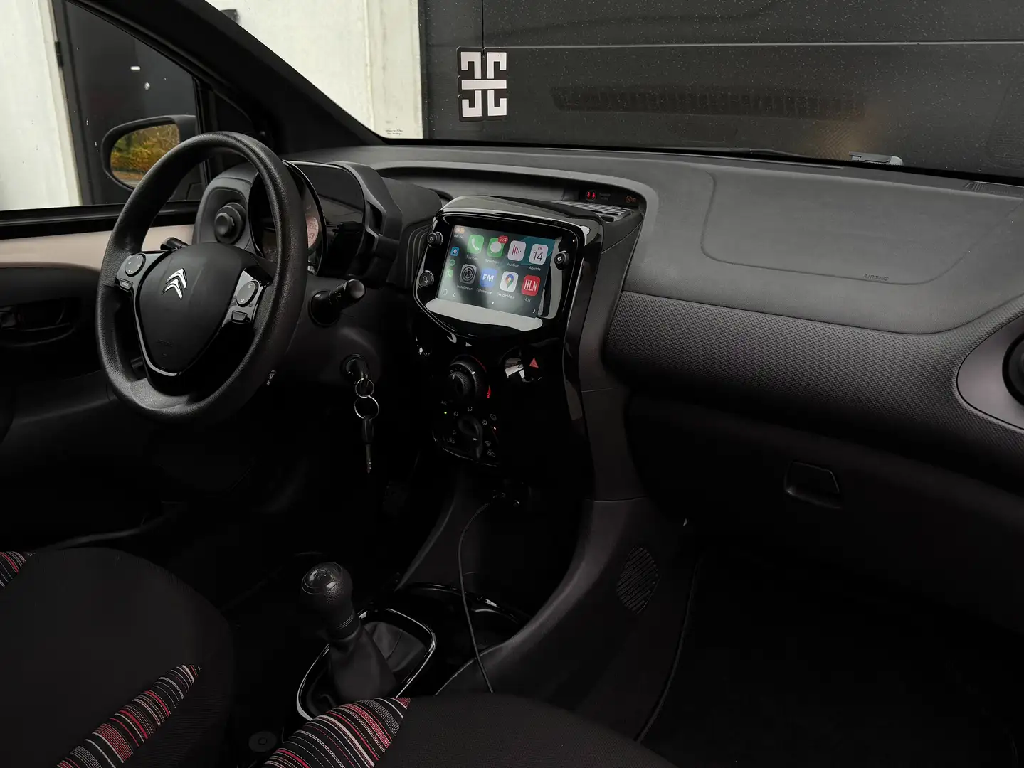 Citroen C1 C1 VTi - CarPlay - Sterrenhemel - Airco - Garantie Beige - 2