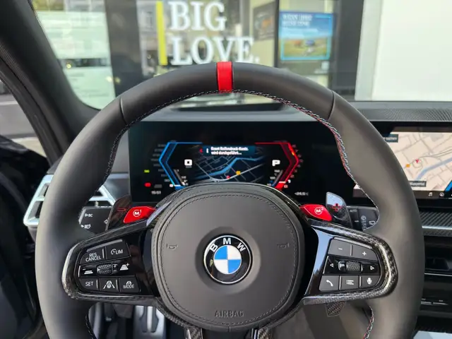 BMW M3 view 7