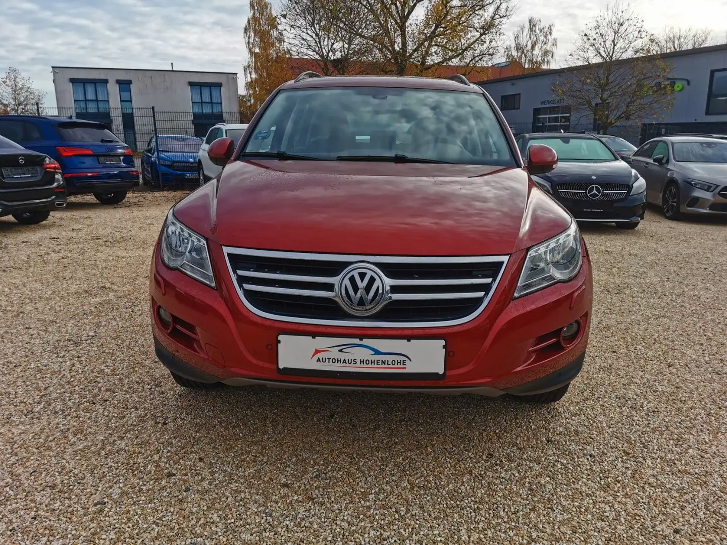 Volkswagen Tiguan Track & Field 4Motion NAVI AHK Rot - 2