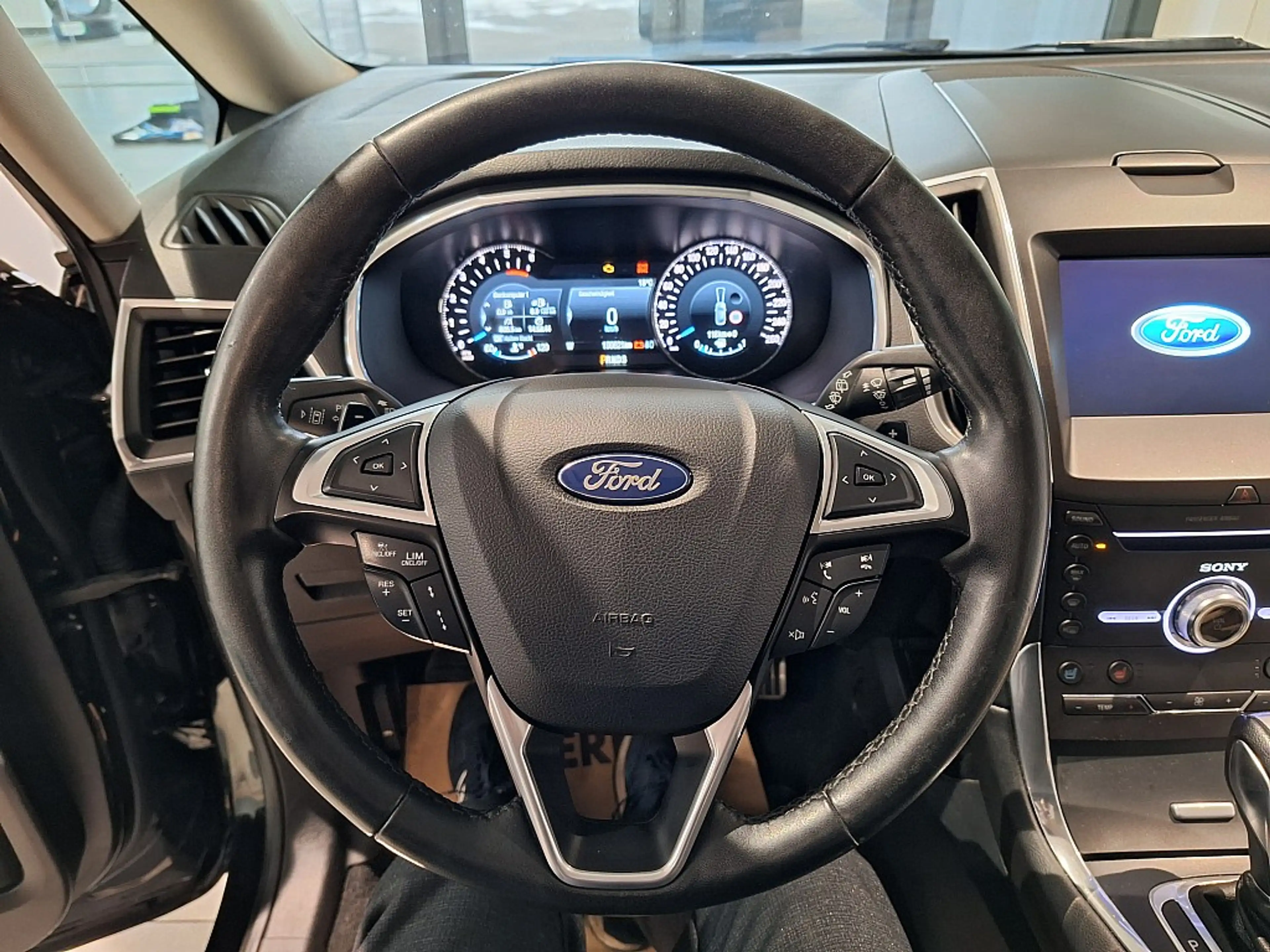 Ford Galaxy 2,0 TDCi AWD Titanium Start/Stop Powershift Tit... — photo 13