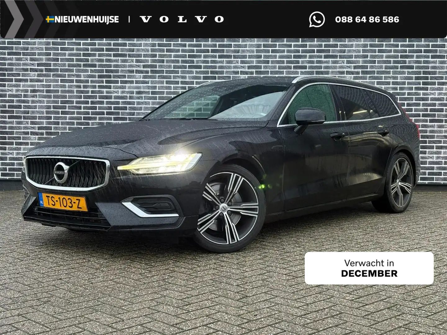 Volvo V60 2.0 T5 Inscription | Trekhaak | Panoramadak | Lede Zwart - 1