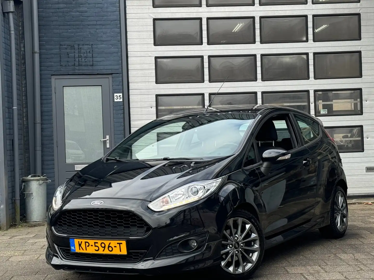 Ford Fiesta 1.0 EcoBoost ST Line | Clima | Cruise | Navi | N.A Schwarz - 1