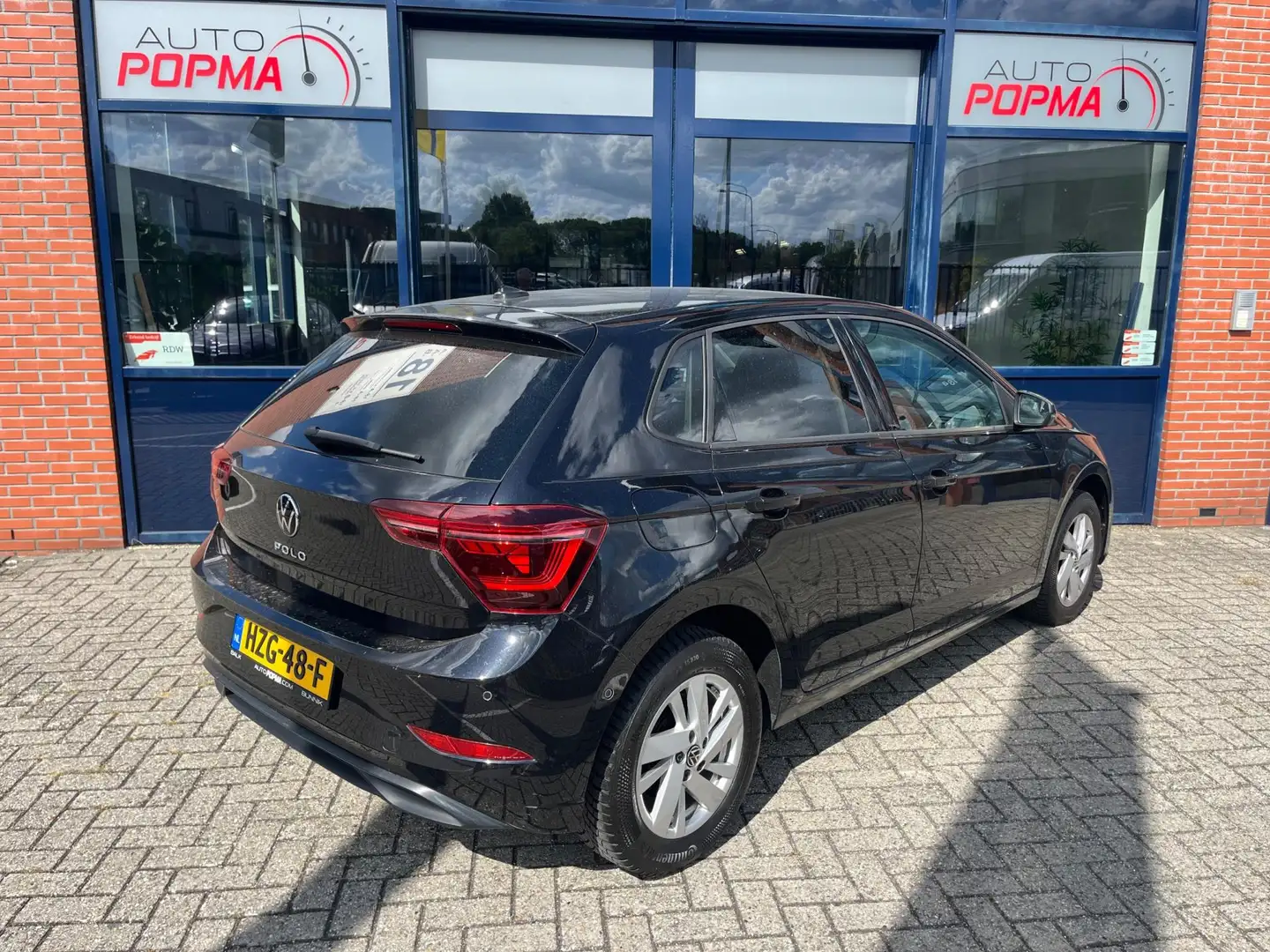 Volkswagen Polo 1.0 TSI 95pk Automaat / IQ light / Android- Apple Noir - 2