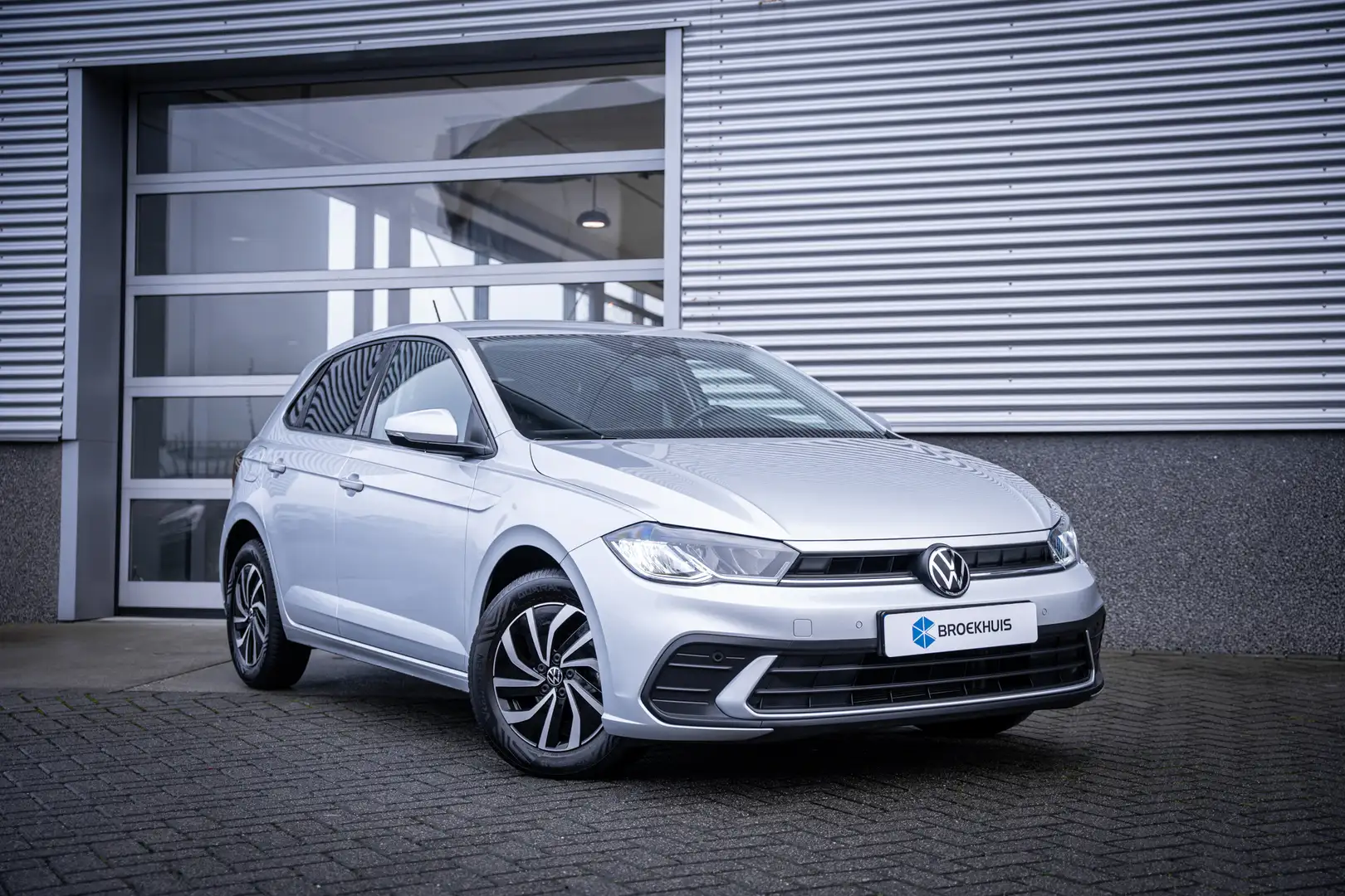 Volkswagen Polo 1.0 TSI Life Business | Achteruitrijcamera | Airco Gris - 2