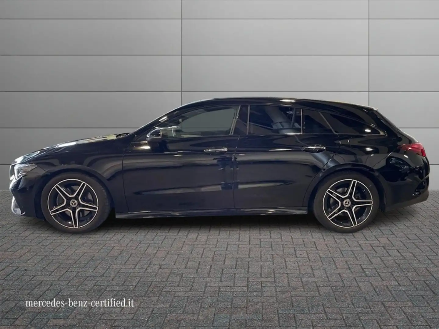 Mercedes-Benz CLA 200 CLA S.Brake (X118) - CLA 200 d Automatic Shooting Noir - 2