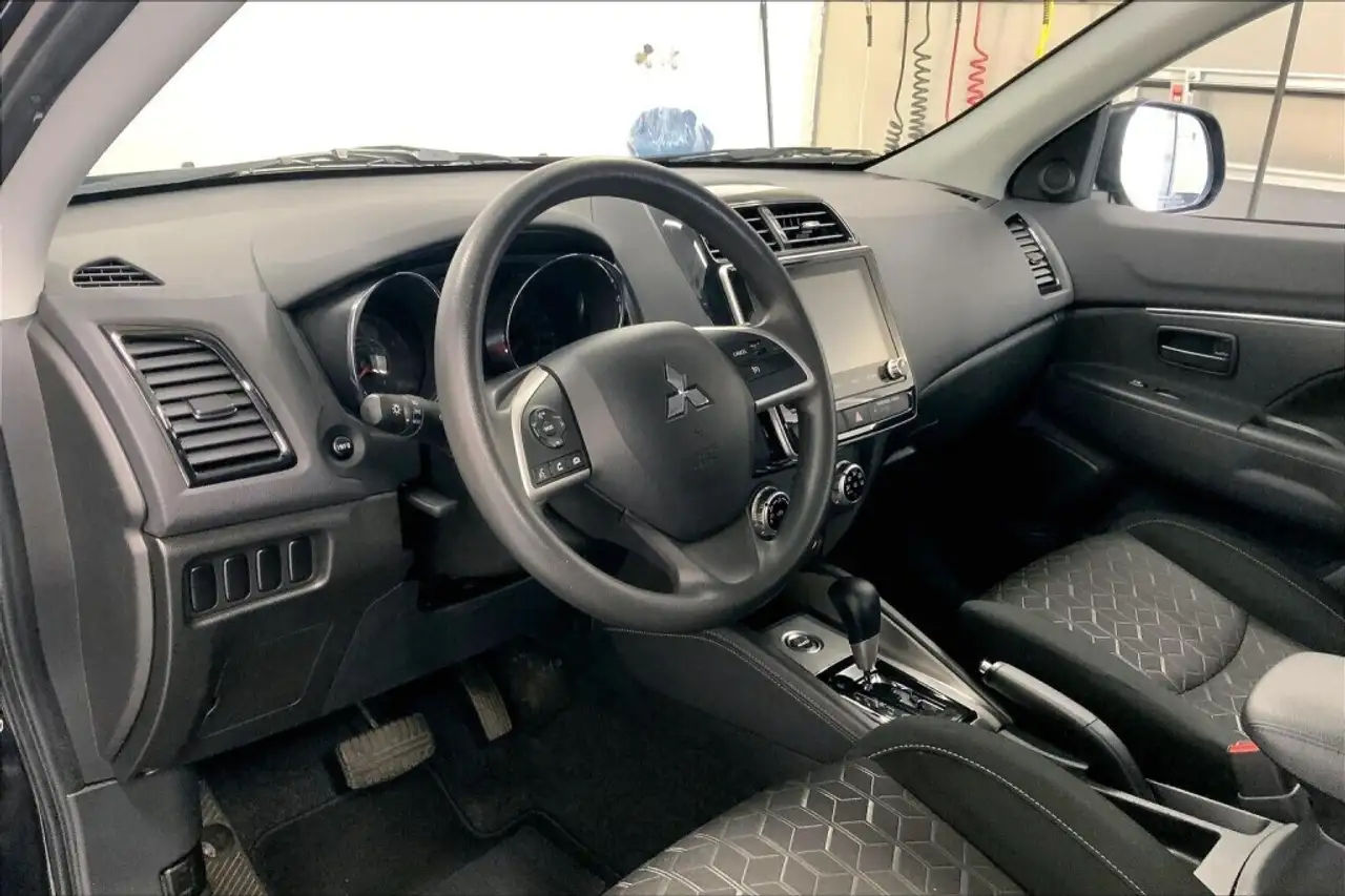 Mitsubishi RVR снимка Mitsubishi RVR