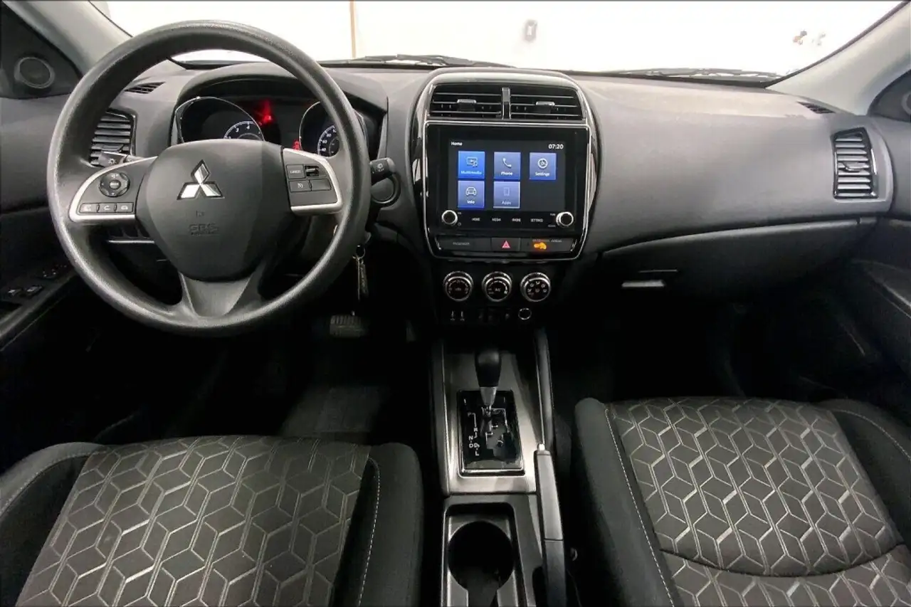 Mitsubishi RVR снимка Mitsubishi RVR