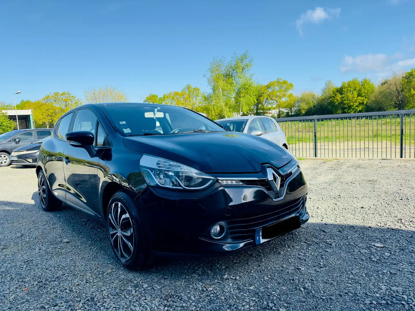 Renault Clio III dCi 75 eco2 Business Noir - 2