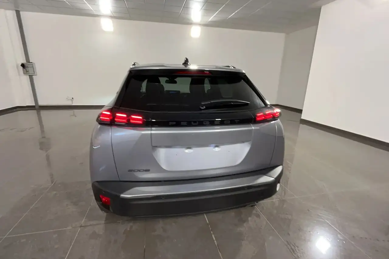Peugeot 2008 2008 1.2 puretech Allure s&s 100cv 5