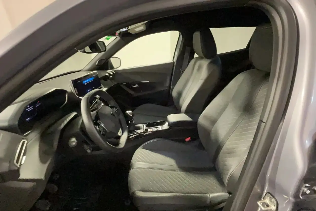 Peugeot 2008 2008 1.2 puretech Allure s&s 100cv 8