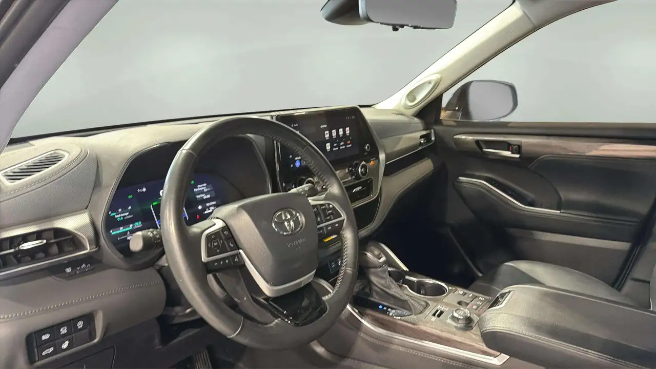 Toyota Highlander снимка Toyota Highlander