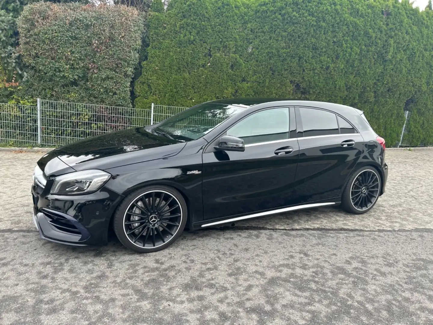Mercedes-Benz A 45 AMG 4Matic!!H&R!Performance AGA! Schwarz - 2
