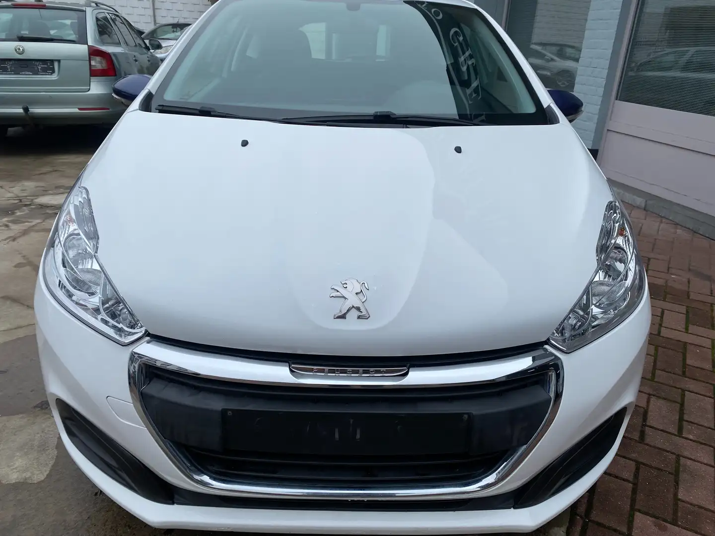 Peugeot 208 1.6 BlueHDi **GARANTIE 12 MOIS** Blanc - 2