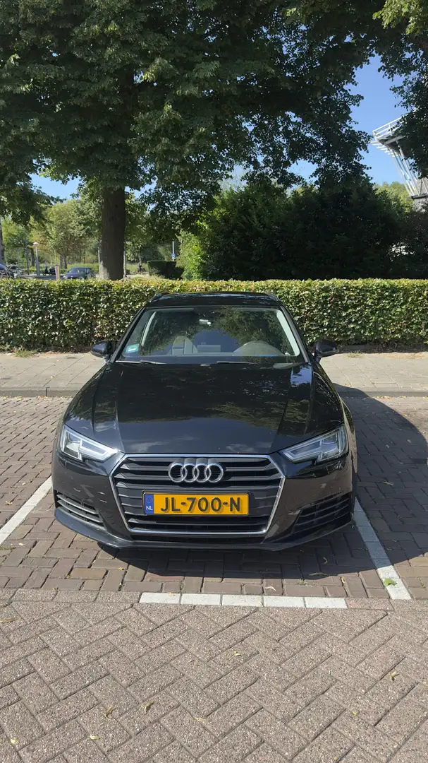 Audi A4 Avant 2.0 TDI ultra S tronic sport - 1