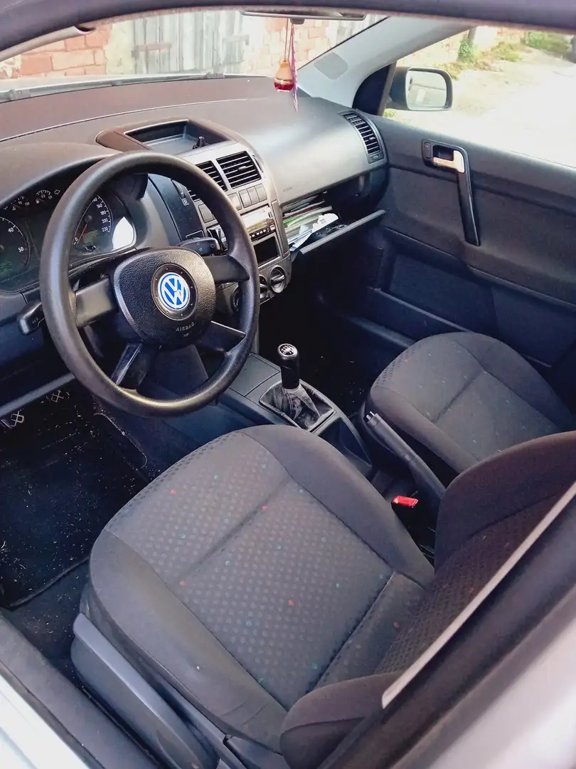 Volkswagen Polo TDI 100 Carat - 2