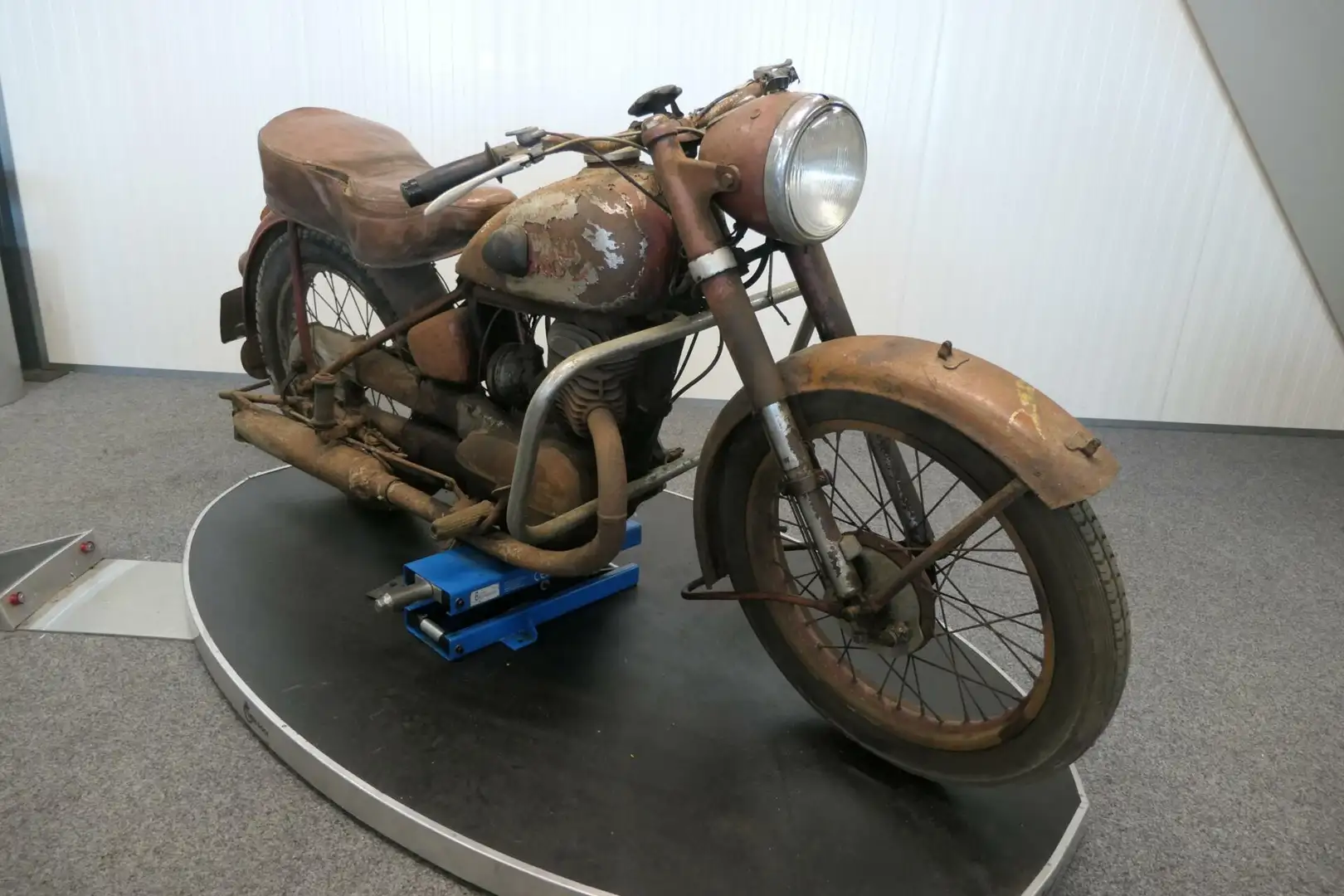 Triumph Restauratie object Rood - 2