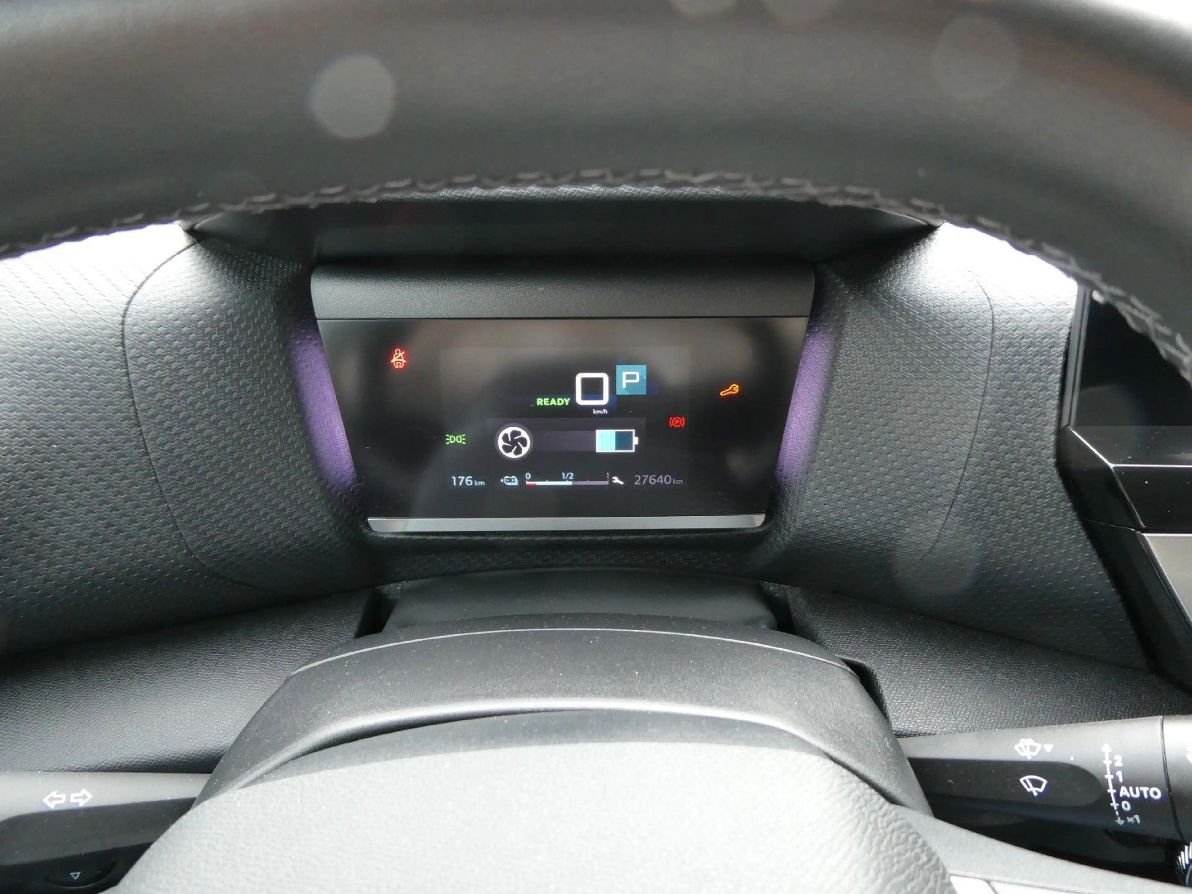 Citroen C4 Lim. ë- Shine — photo 10