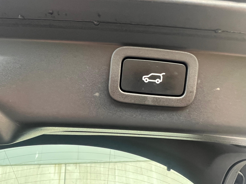 Jaguar I-Pace EV400 AWD — photo 6