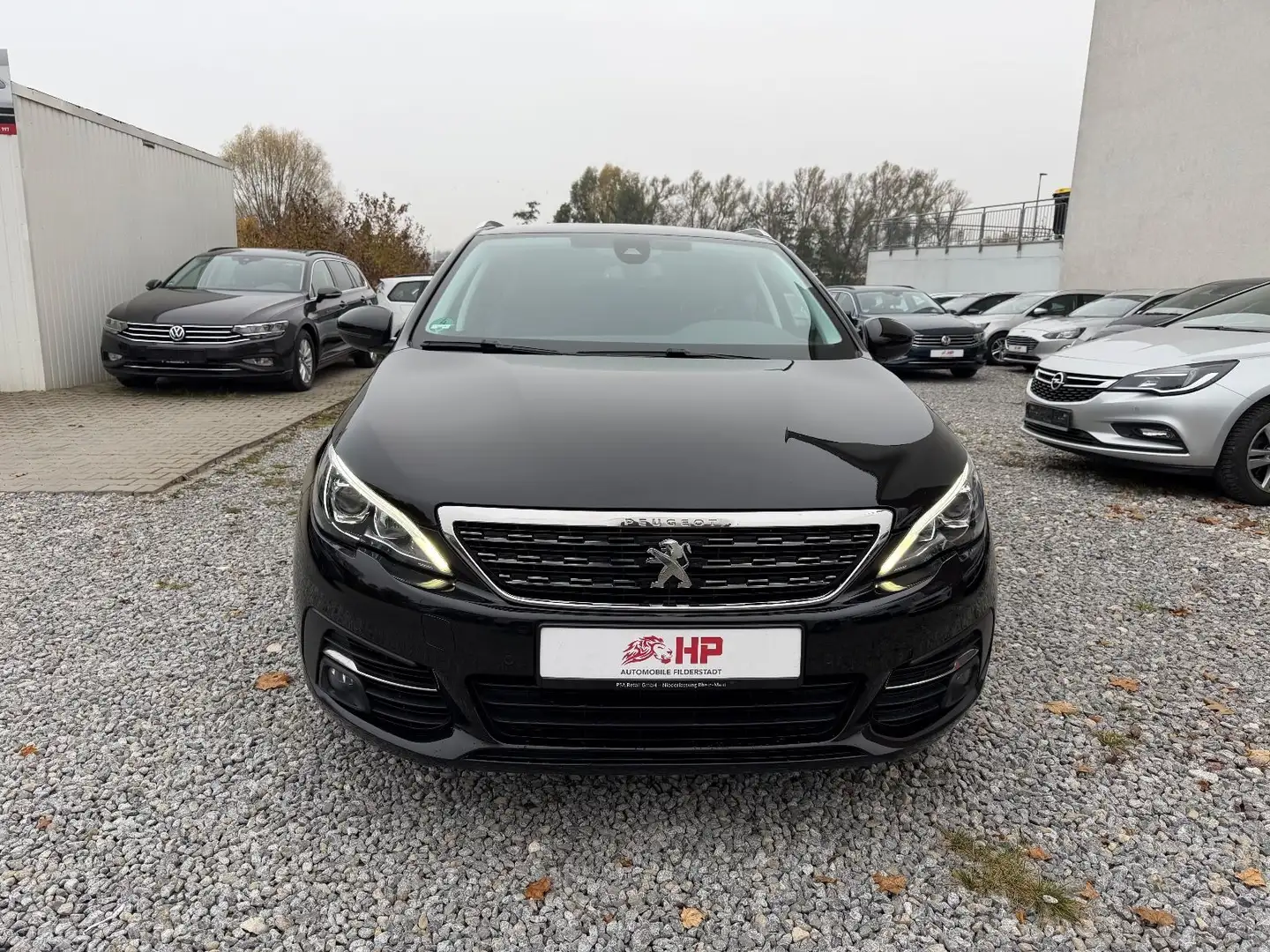 Peugeot 308 SW 1.5 HDi Allure/1.Hand/360° Kamera/AHK Černá - 2