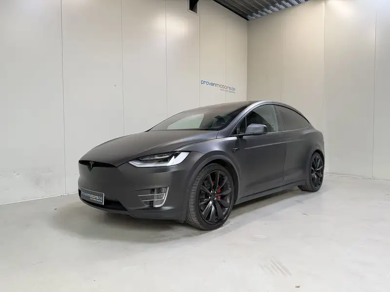 TESLA Model X