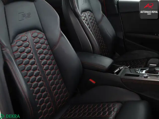 Audi RS5 view 12