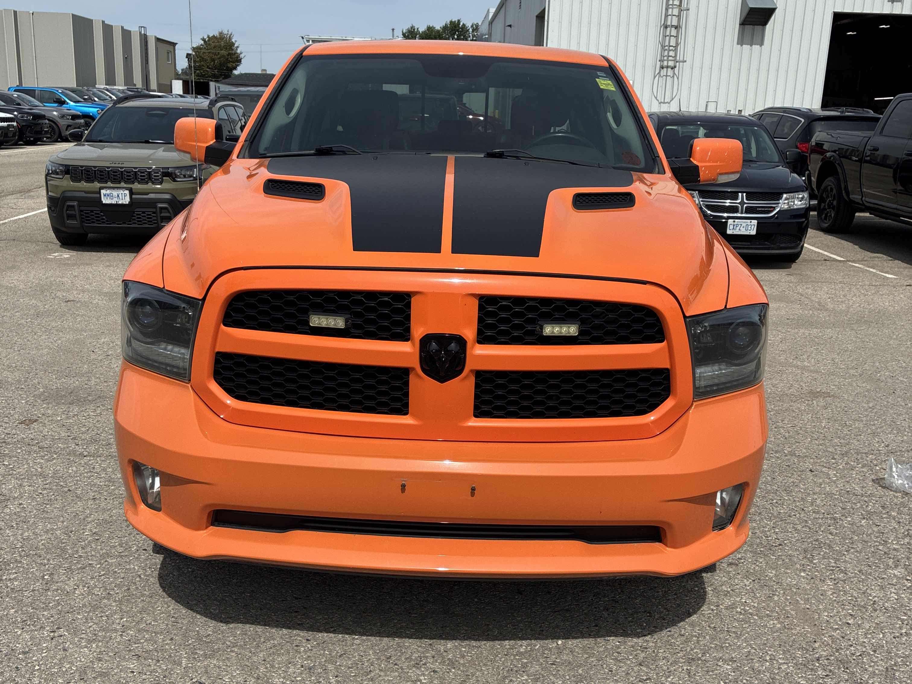 2015 RAM 1500 SPORT | IGNITION ORANGE PKG | COMFORT PKG |SUNROOF — снимка 1