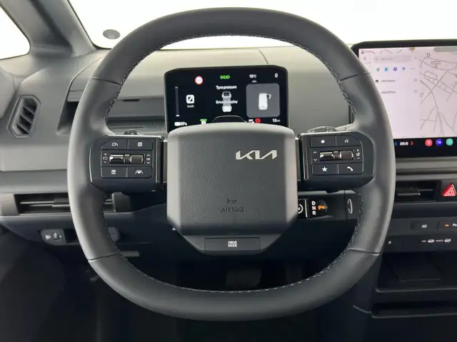 Kia PV5 Cargo view 12