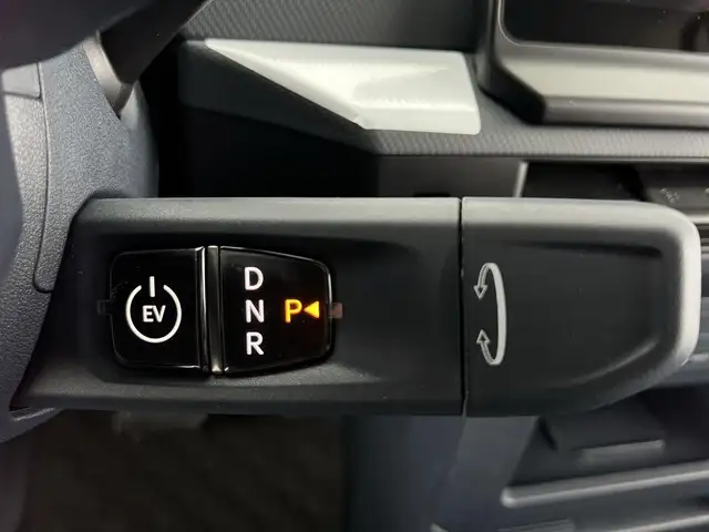 Kia PV5 Cargo view 13