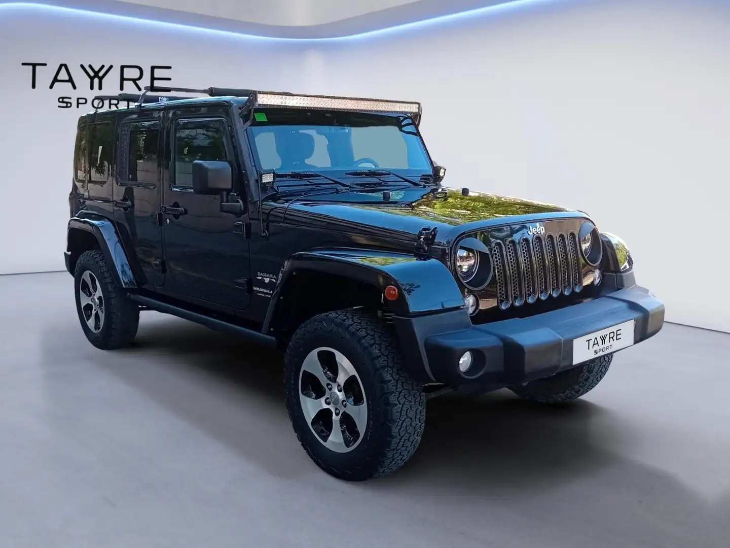 Jeep Wrangler Unlimited 3.6 Sahara Aut. - 1