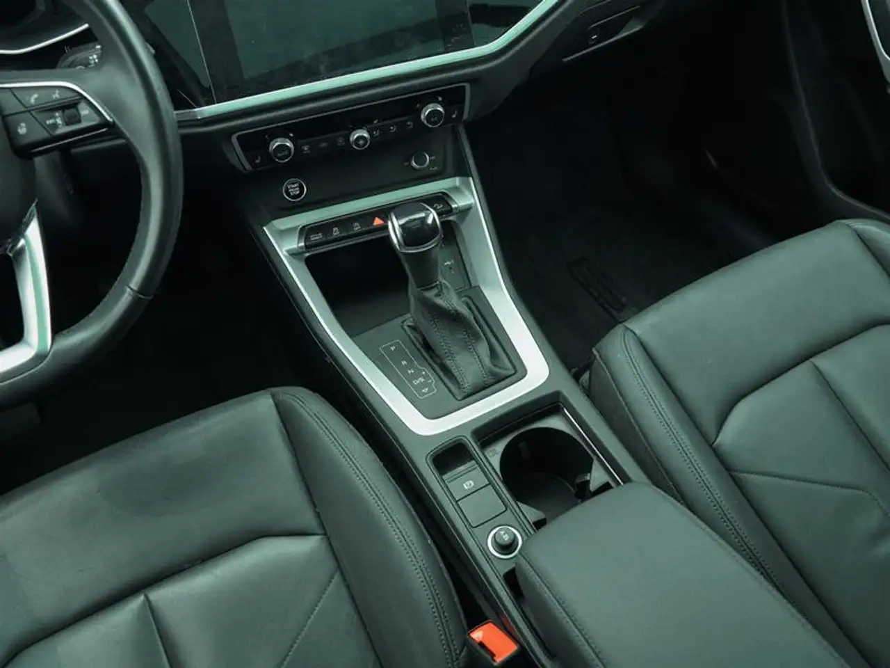 Audi Q3 fotografie Audi Q3