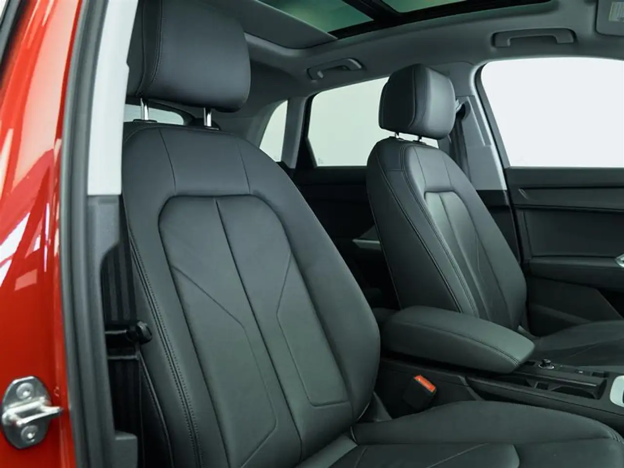 Audi Q3 fotografie Audi Q3