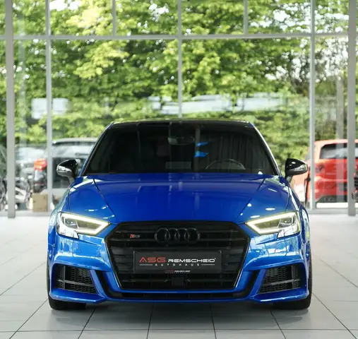 Audi S3 view 3