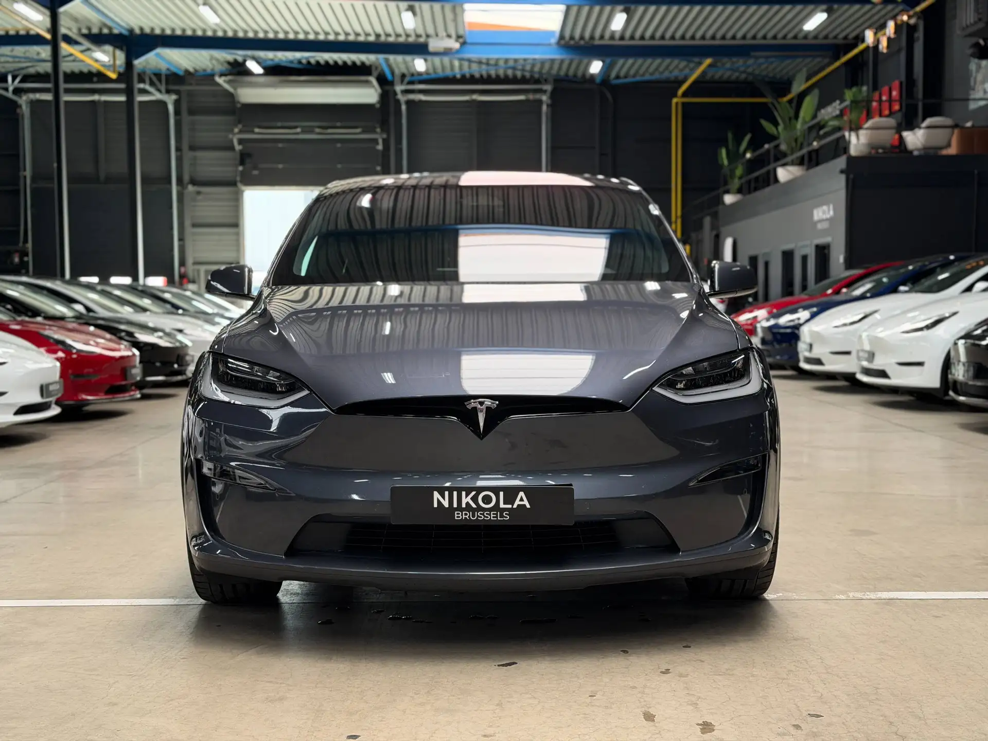 Tesla Model X E 750 kW 2023 건메탈 사진 5