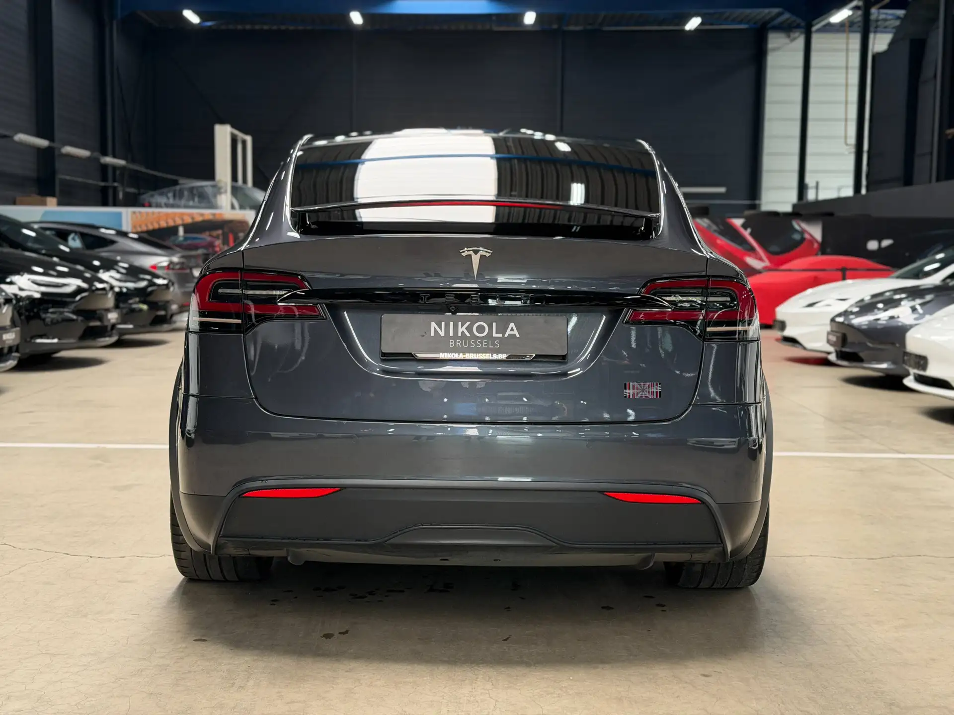 Tesla Model X E 750 kW 2023 건메탈 사진 2