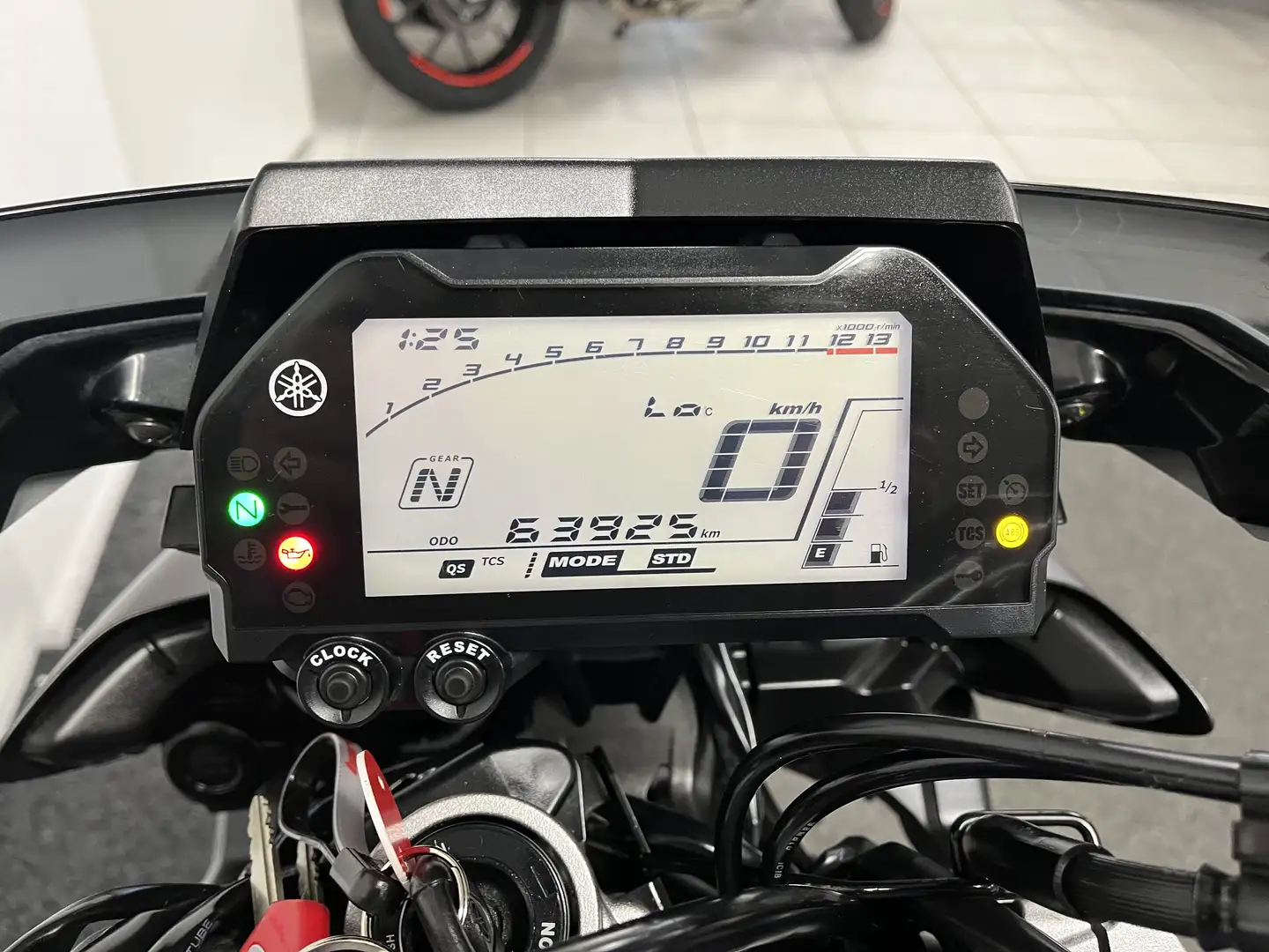 Yamaha MT-10 ABS Blauw - 2