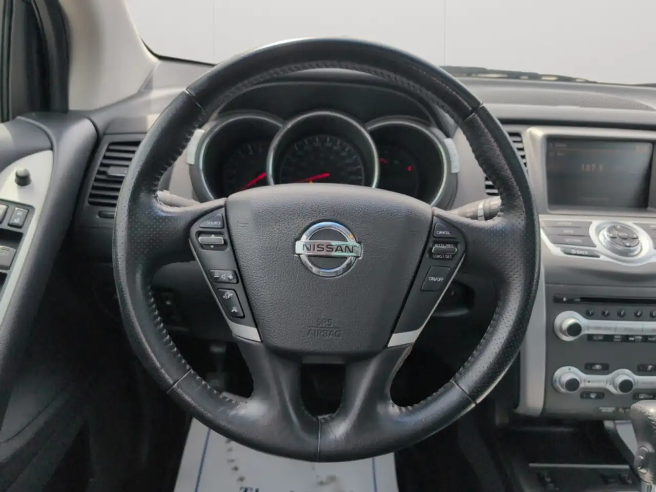 Nissan Murano снимка Nissan Murano
