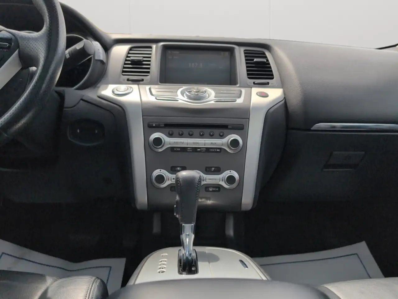 Nissan Murano снимка Nissan Murano