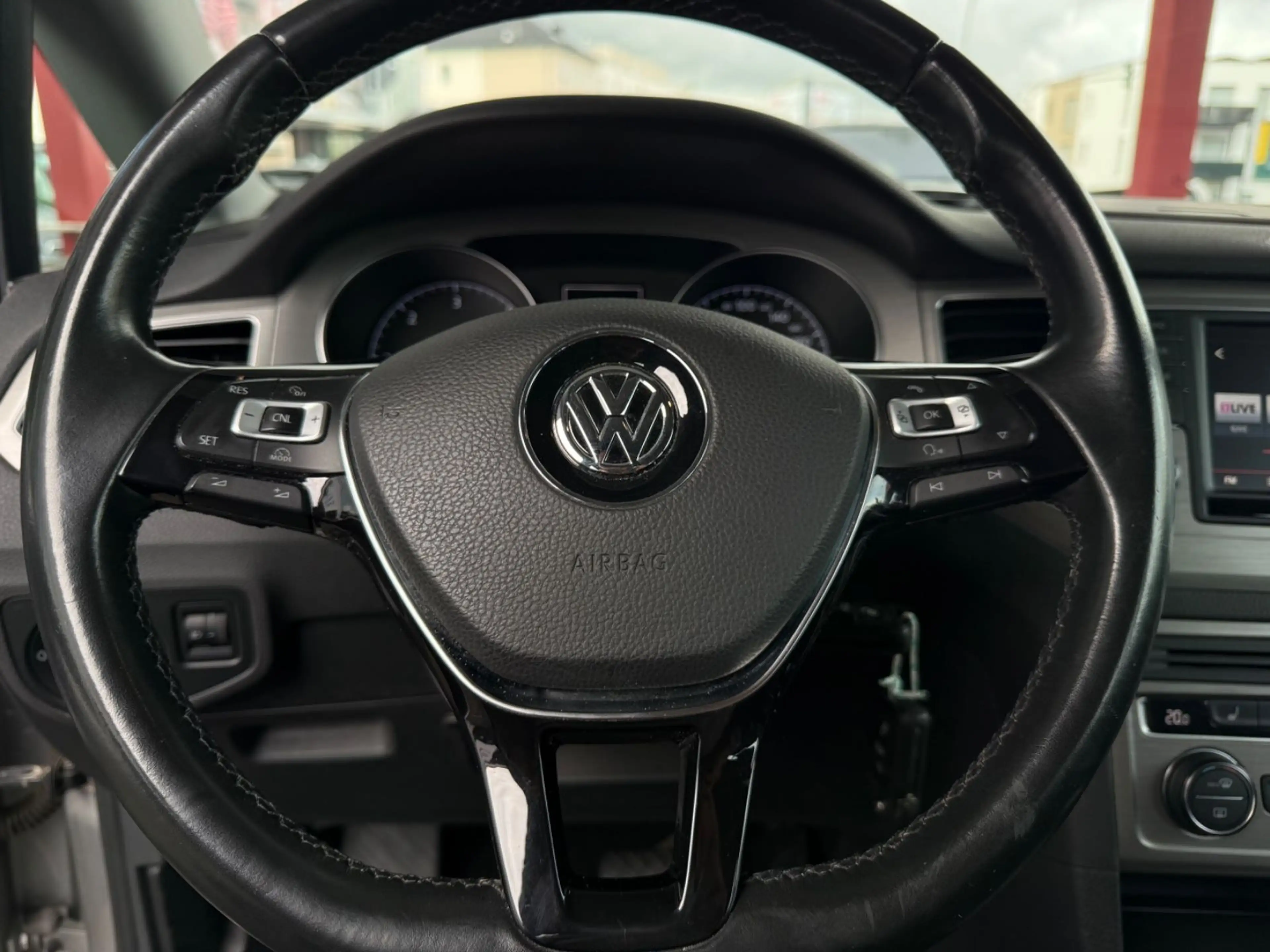 Volkswagen Golf Sportsvan VII Comfortline BMT/S&S/AUT./ — photo 13