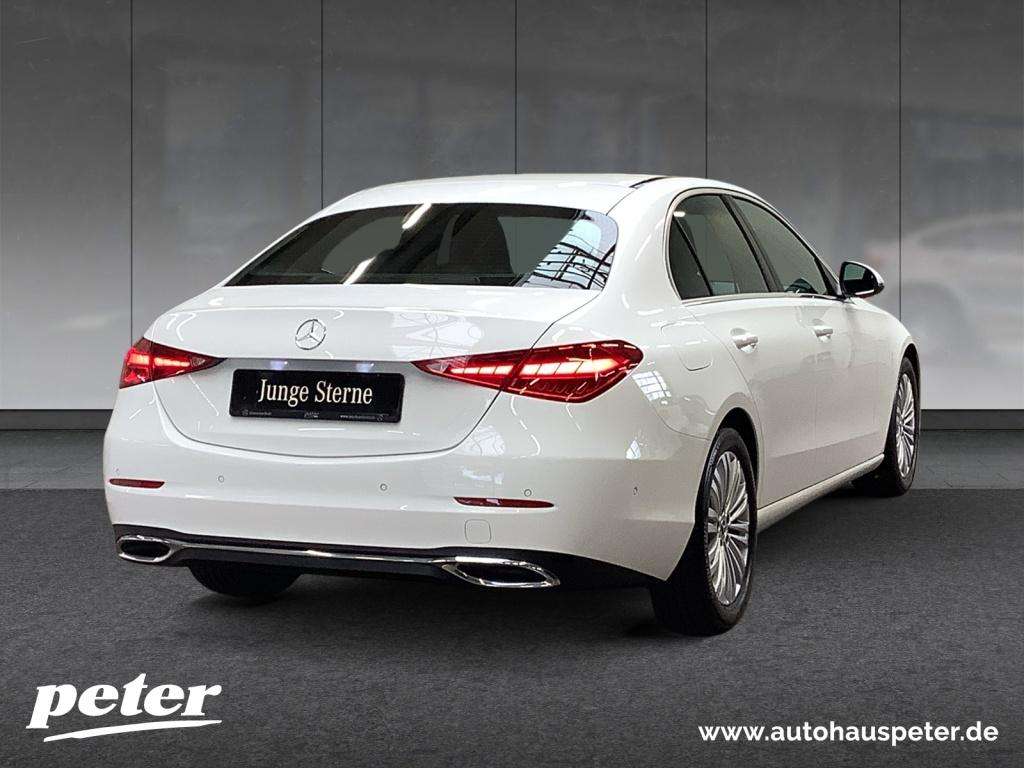 Mercedes-Benz C 220