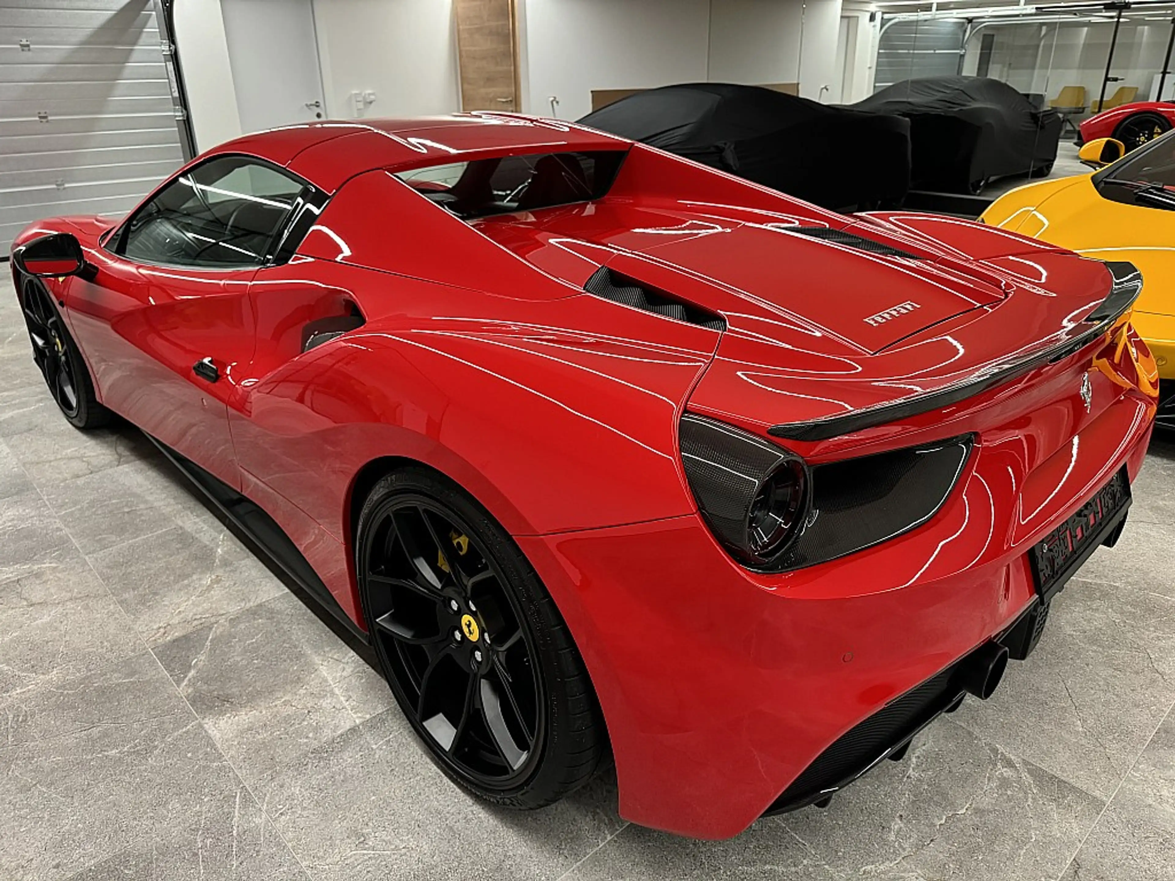 Ferrari 488 Spider Novitec 1 Besitz max. Carbon — photo 7