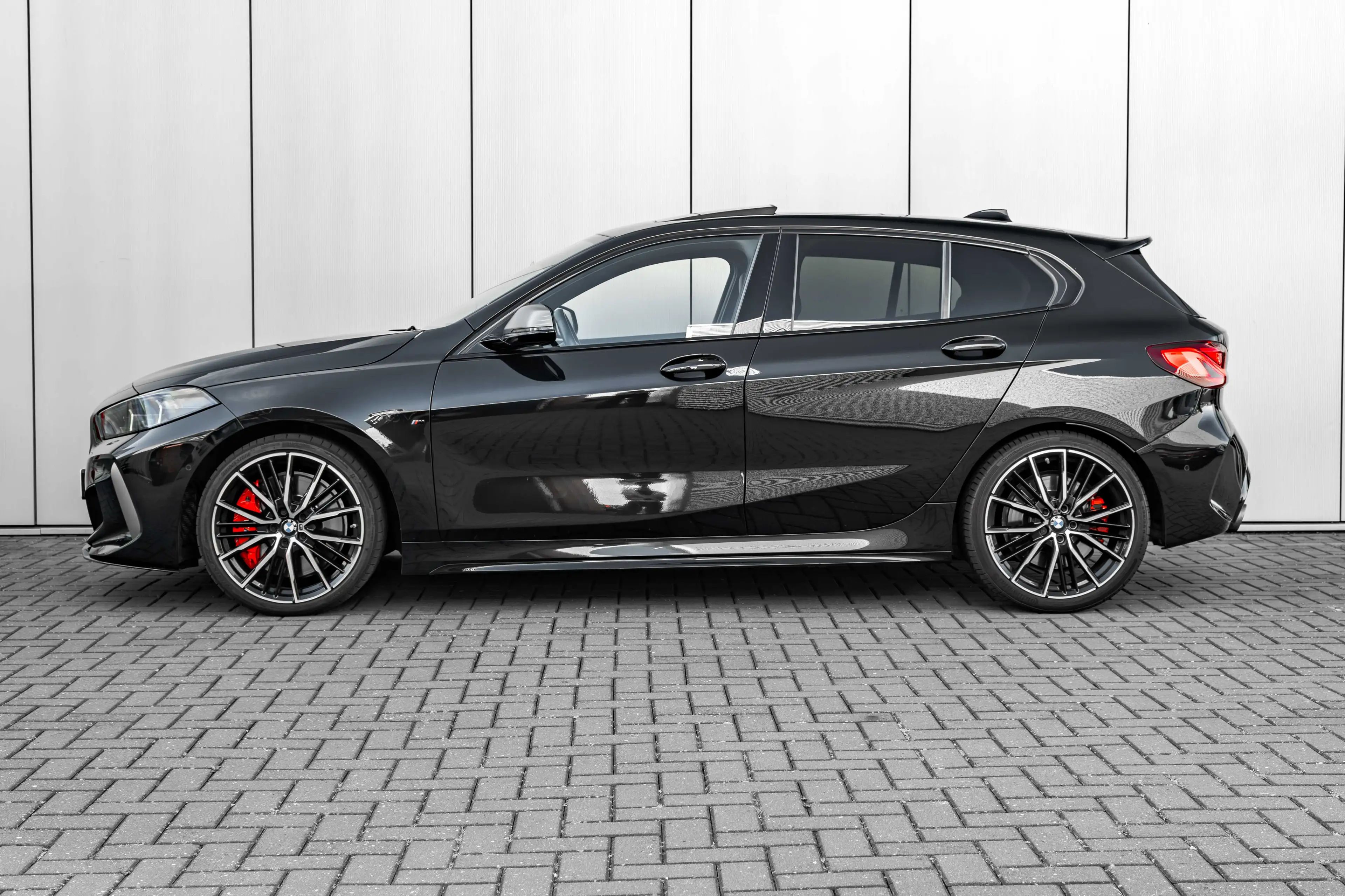 BMW 135 1 Serie M135i xDrive High Executive 306 PK | Panor — photo 5