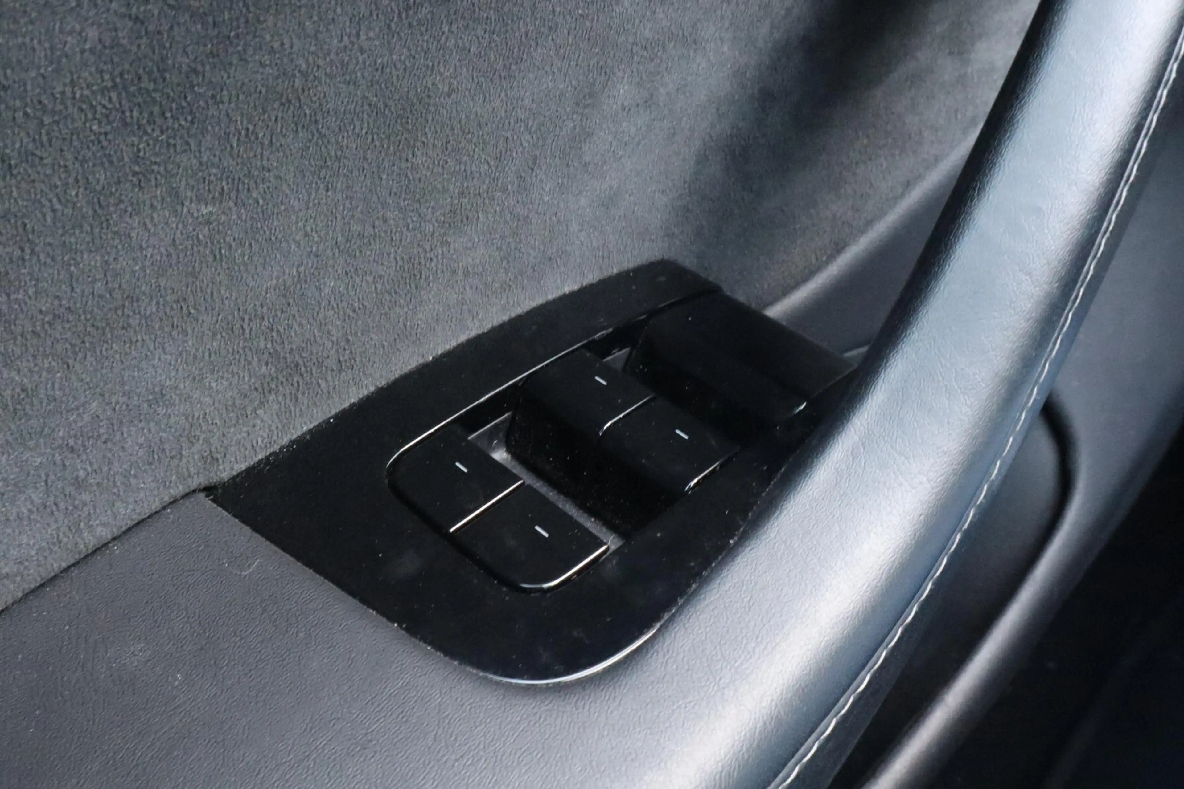 Tesla Model 3 Long Range AWD 75 kWh | SOH 84,8% | Computer 2.5 | — photo 10