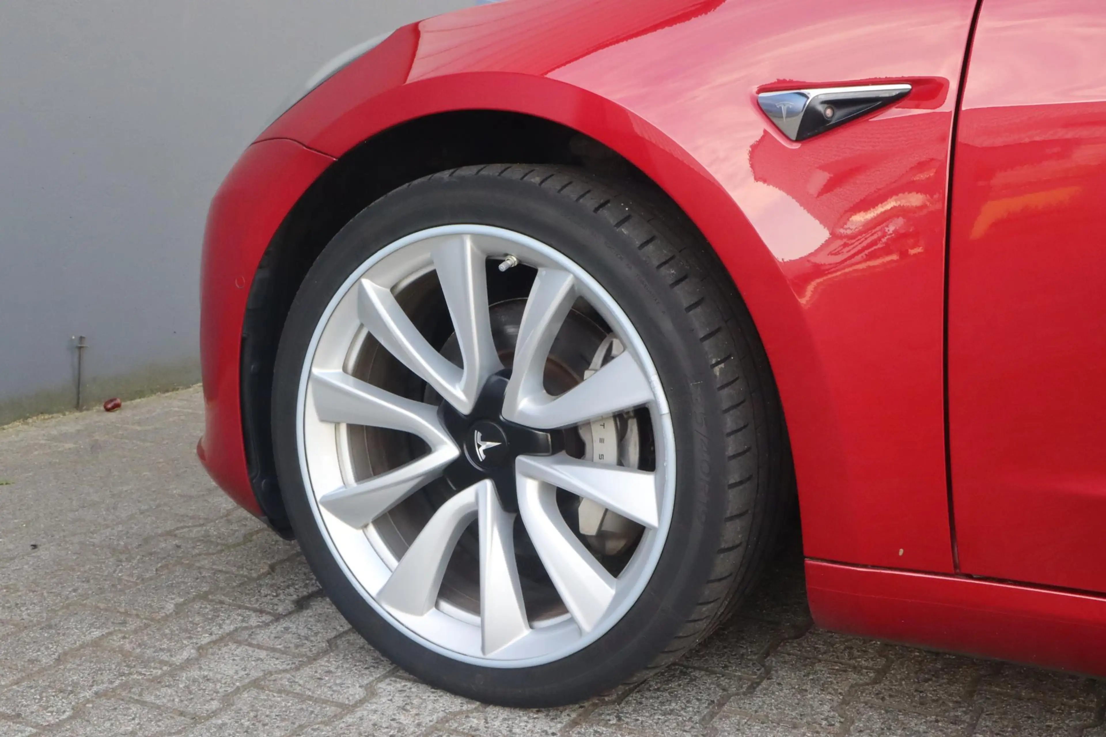 Tesla Model 3 Long Range AWD 75 kWh | SOH 84,8% | Computer 2.5 | — photo 12