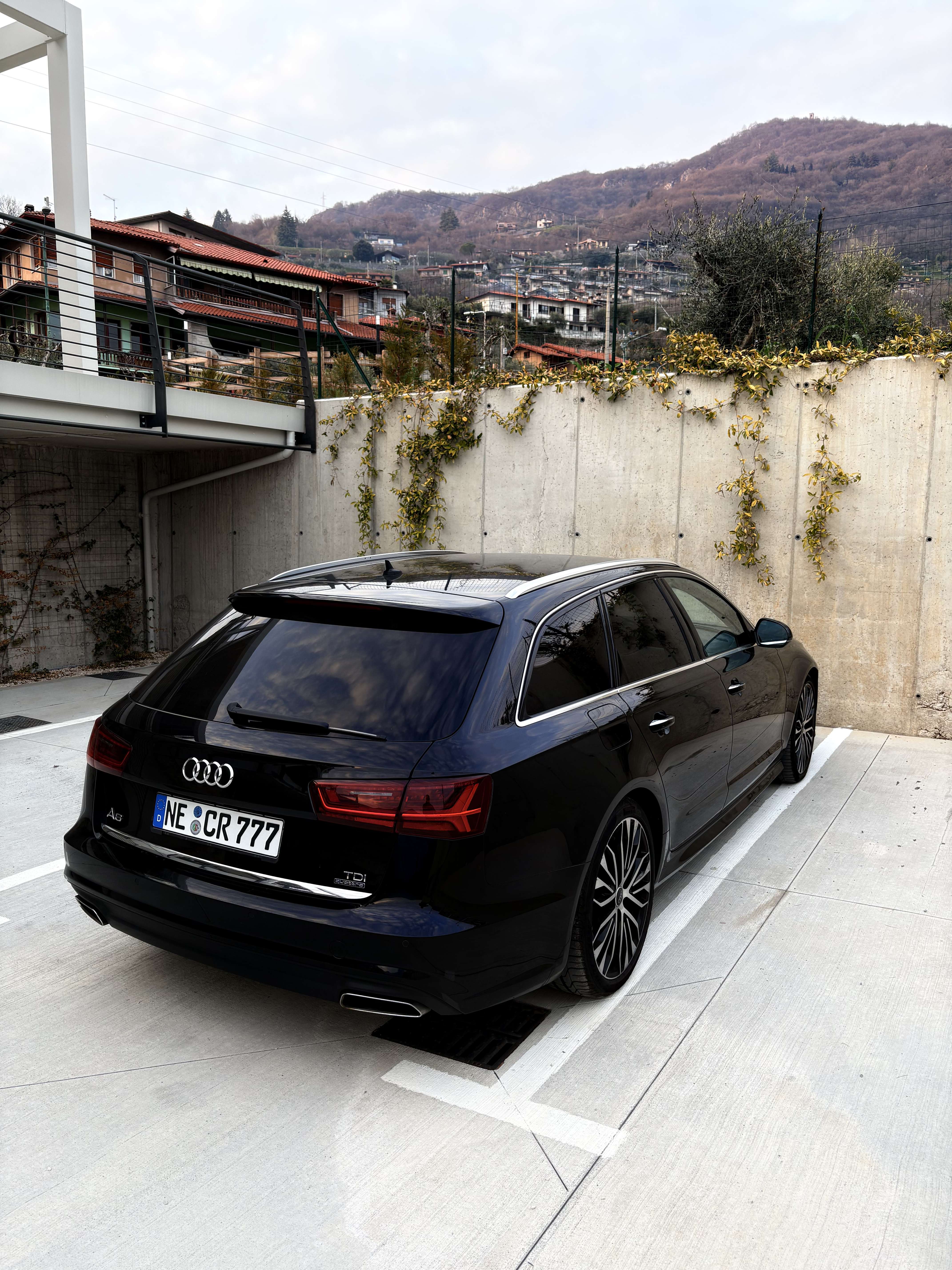 Second hand Audi A6 Allroad 3.0