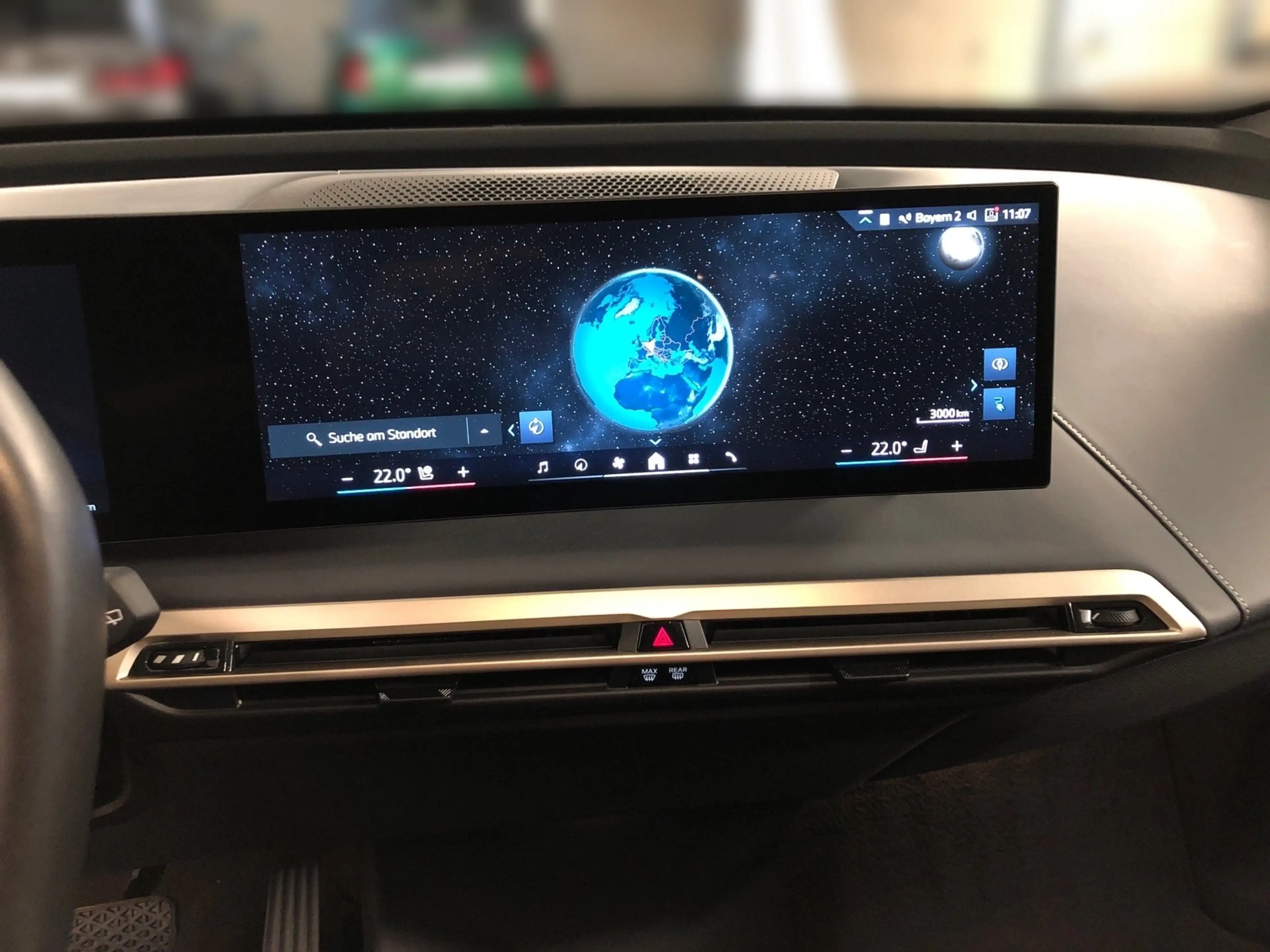 BMW iX xDrive50 AHK*Laser*Suite*Panorama*ACC*360* — photo 9