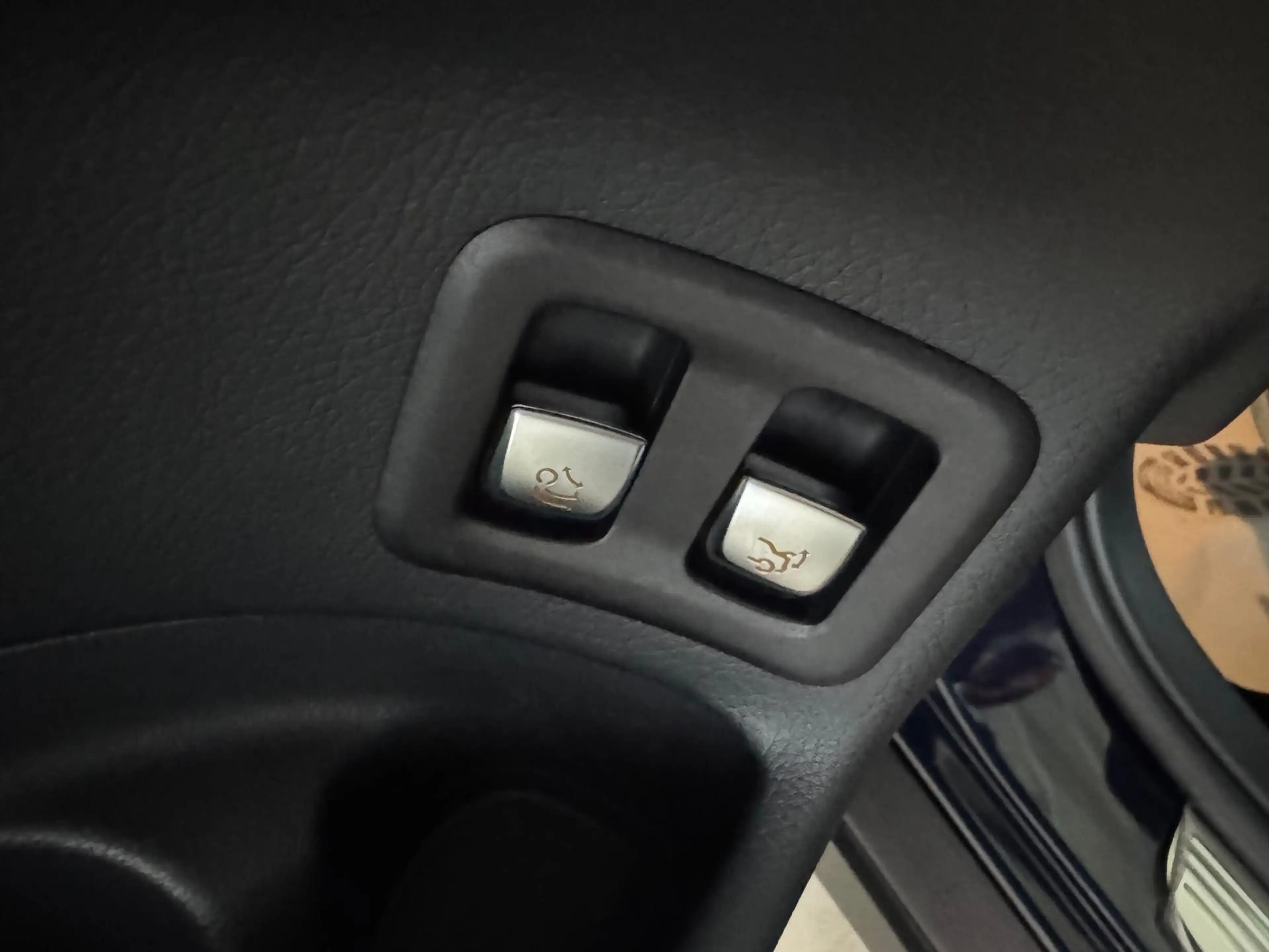 Mercedes-Benz GLC 250 4-Matic - AMG/ACC/360/AHK — photo 8