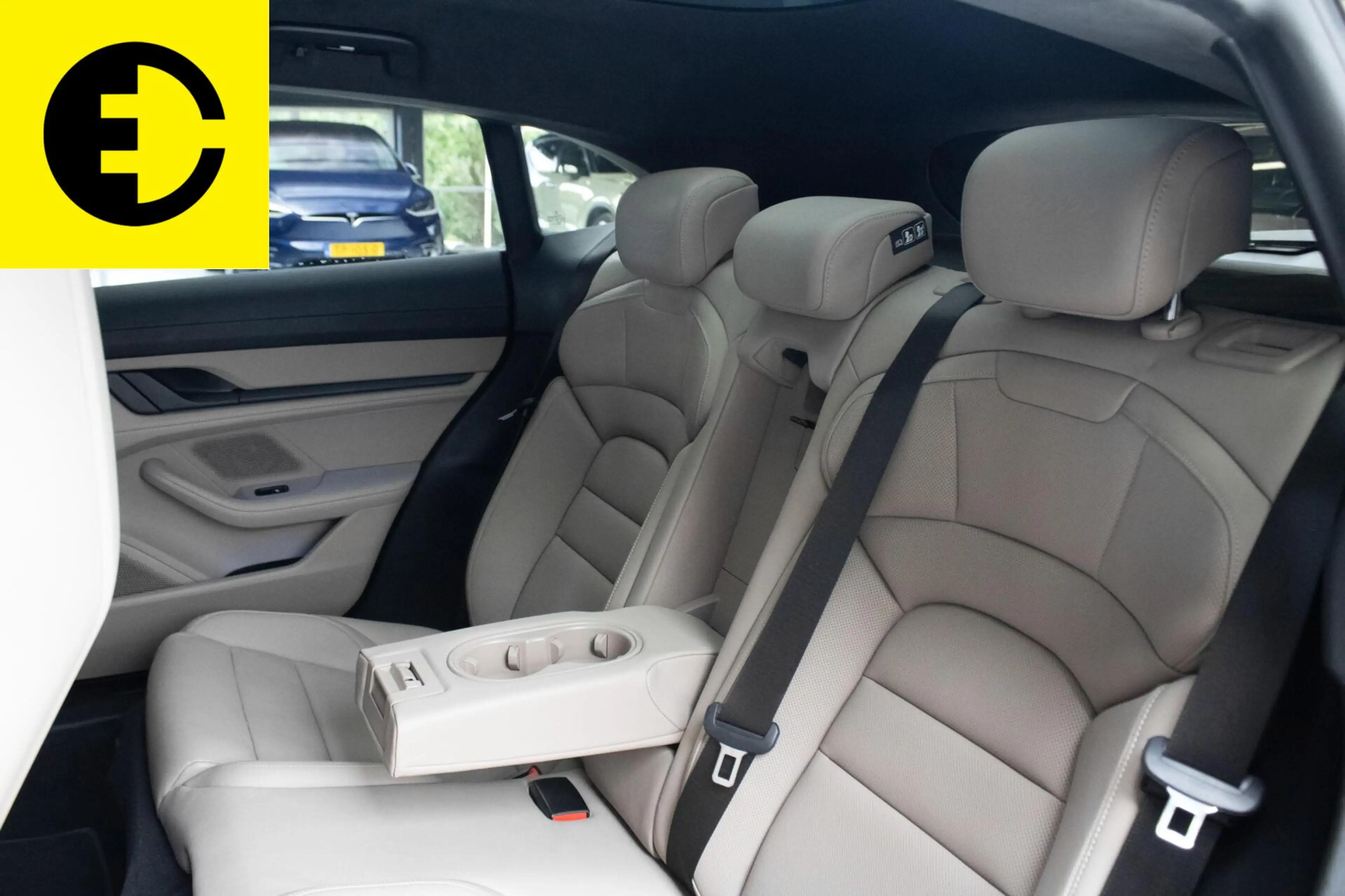 Porsche Taycan Cross Turismo Turbo 93 kWh | SOH 92.6% |Sportchron — photo 6
