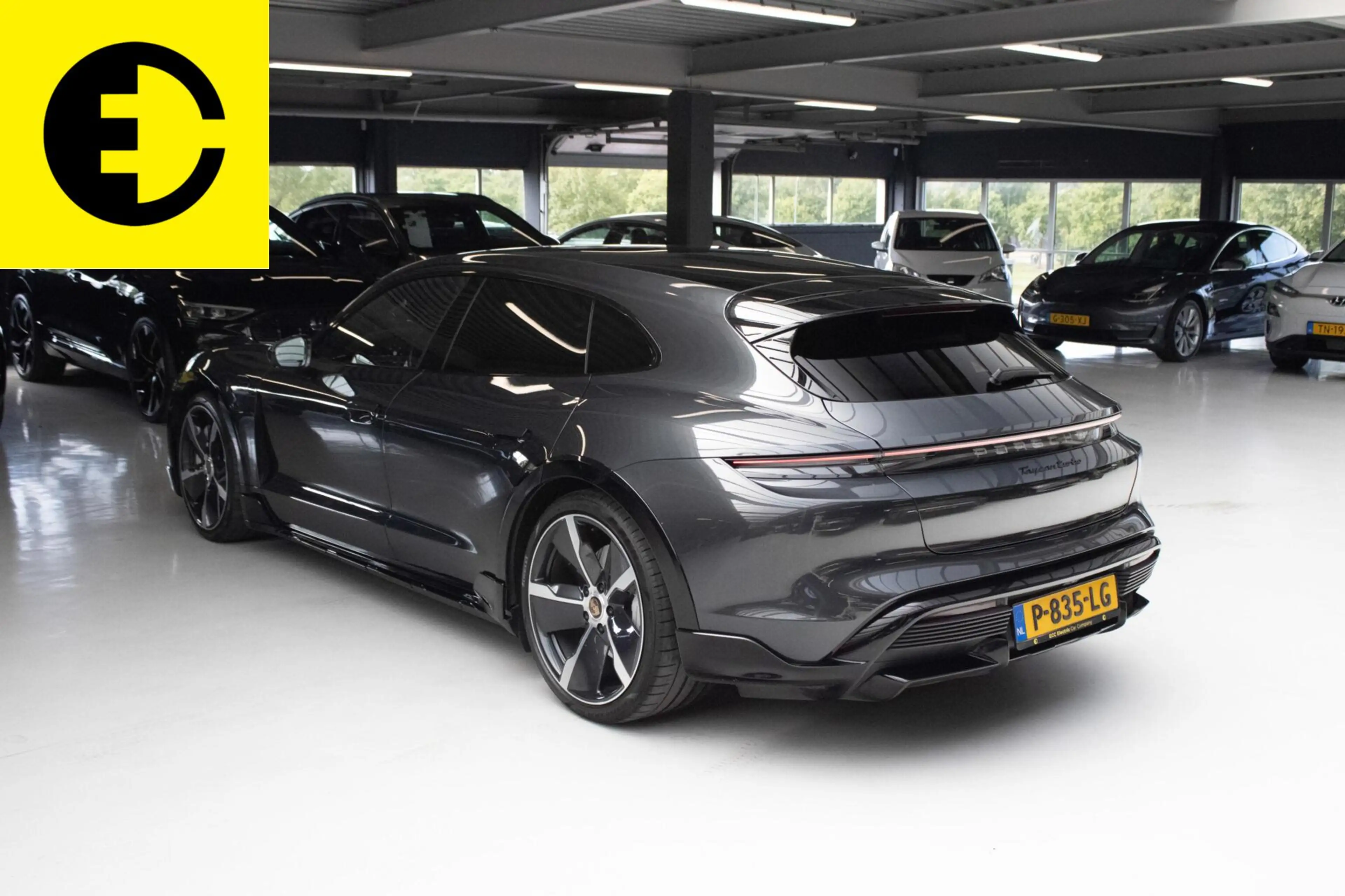 Porsche Taycan Cross Turismo Turbo 93 kWh | SOH 92.6% |Sportchron — photo 14