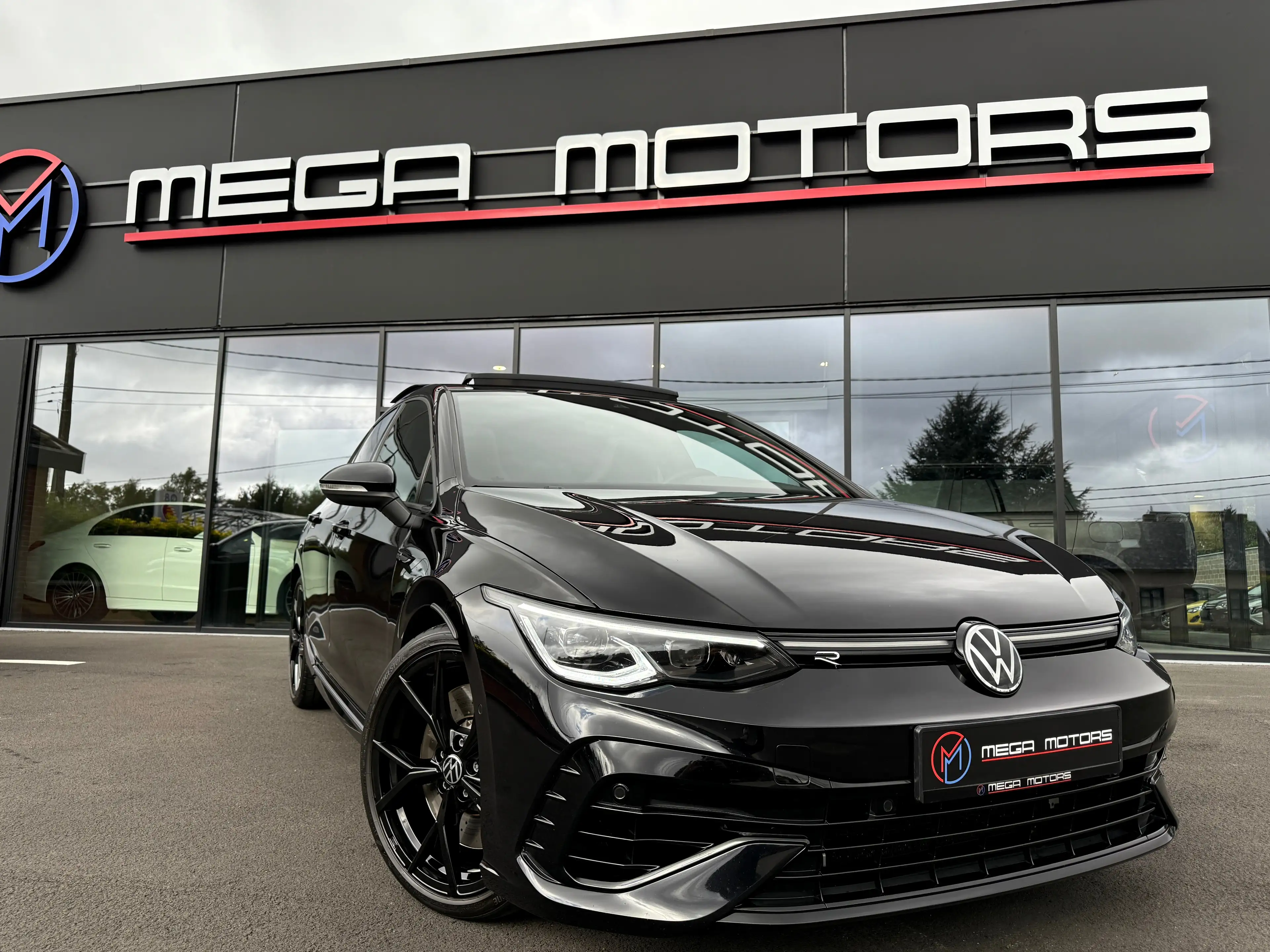 Volkswagen Golf R 320CV !! FULL FULL OPTS !! UTiLiTAiRE !! TVA - BTW — photo 12