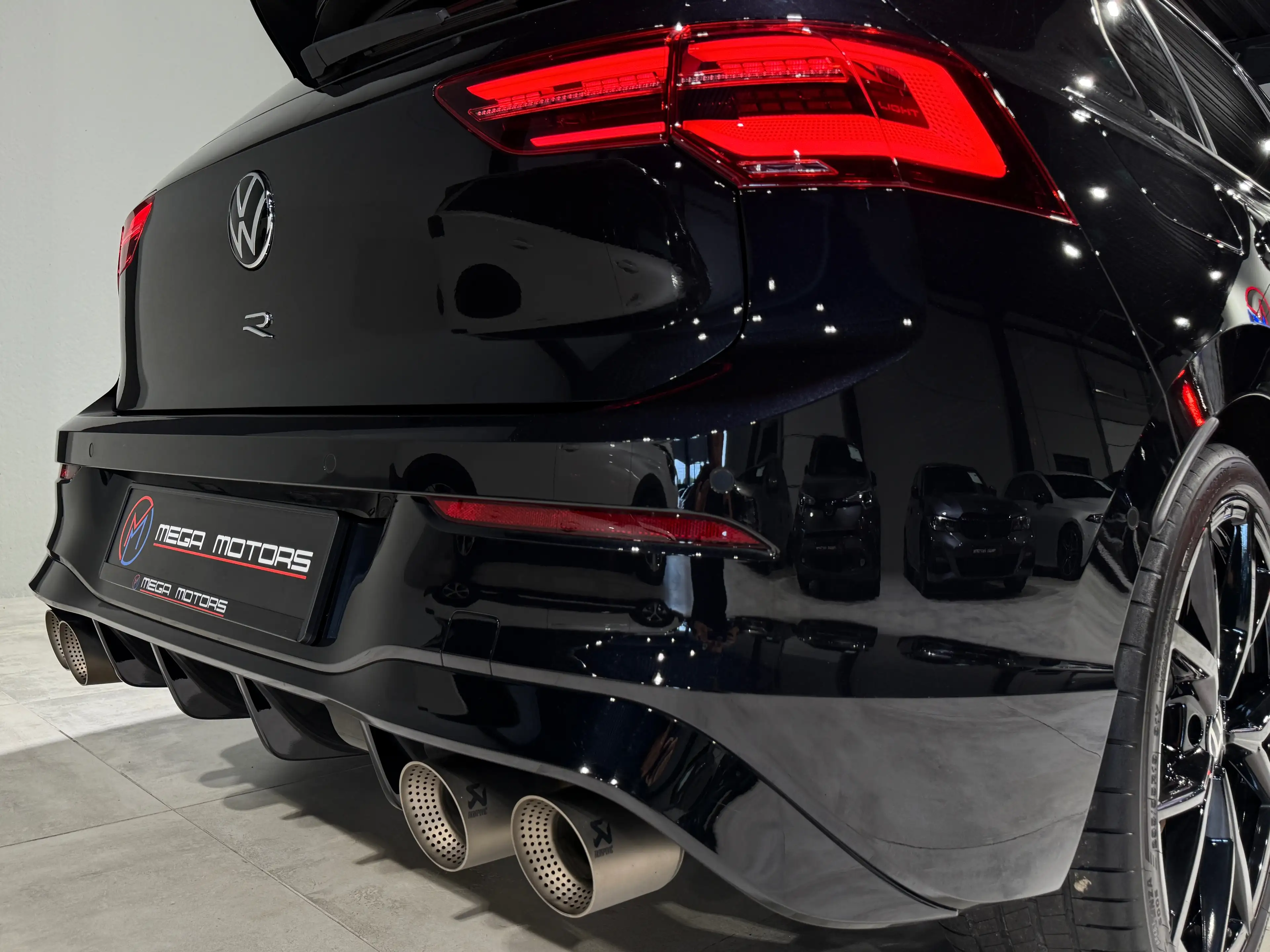 Volkswagen Golf R 320CV !! FULL FULL OPTS !! UTiLiTAiRE !! TVA - BTW — photo 9